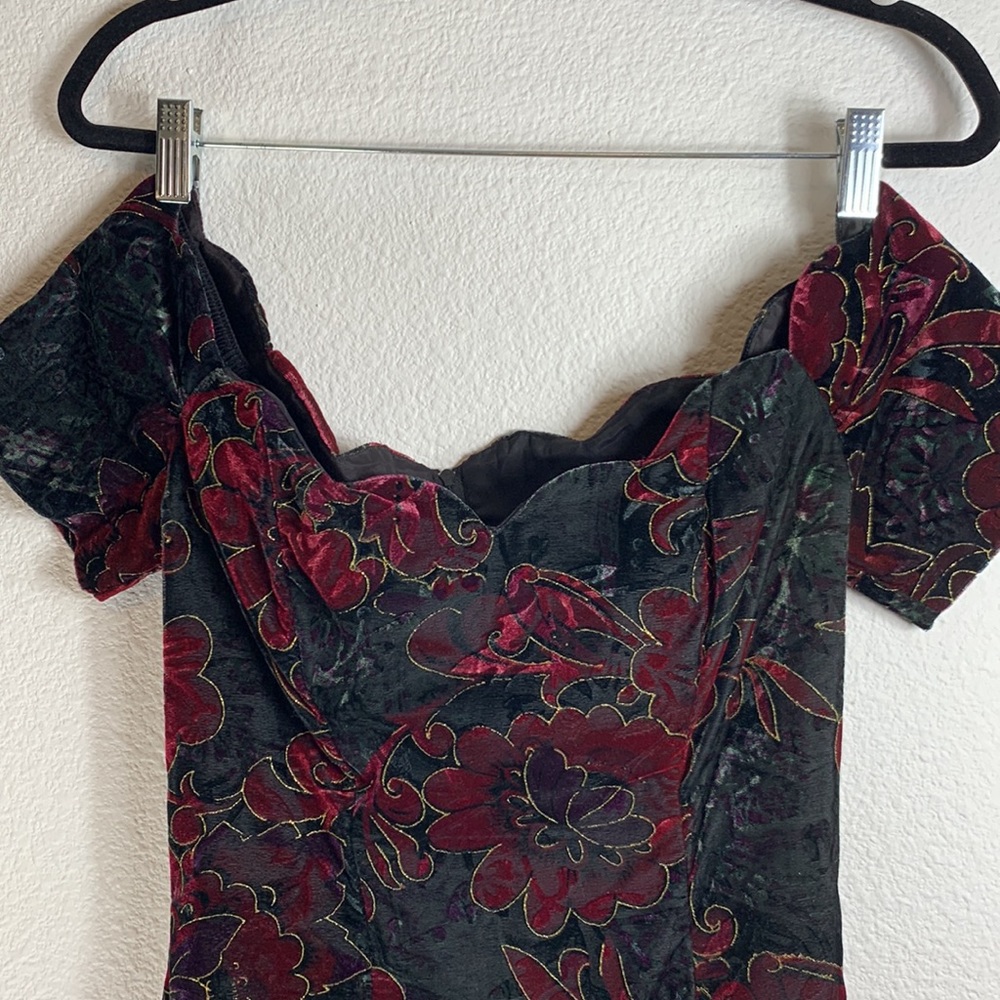 Vintage 90s Rampage sparkly velvet party dress! Size 6   Runs small